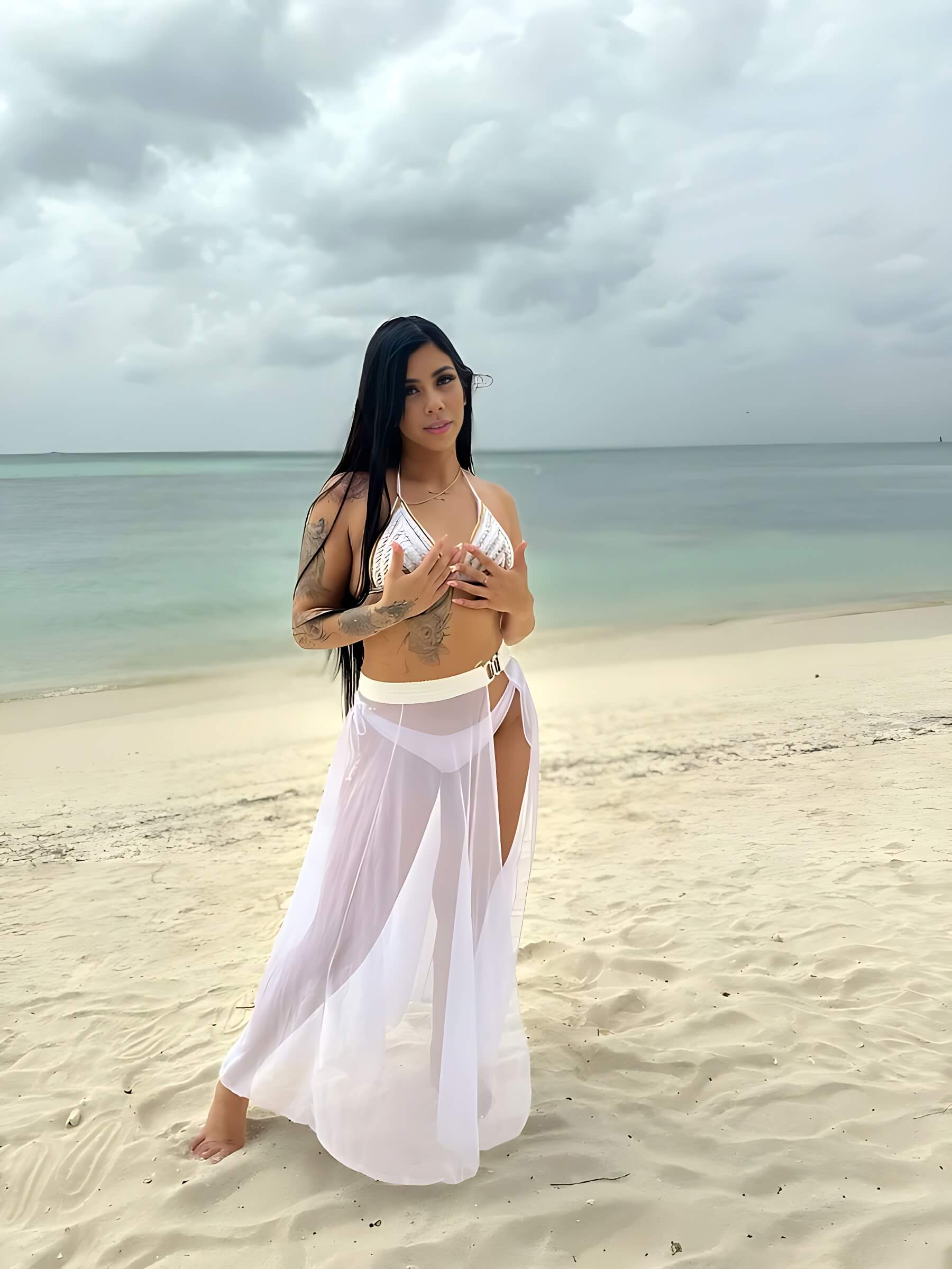 Caroline - Heaven Aruba Escort